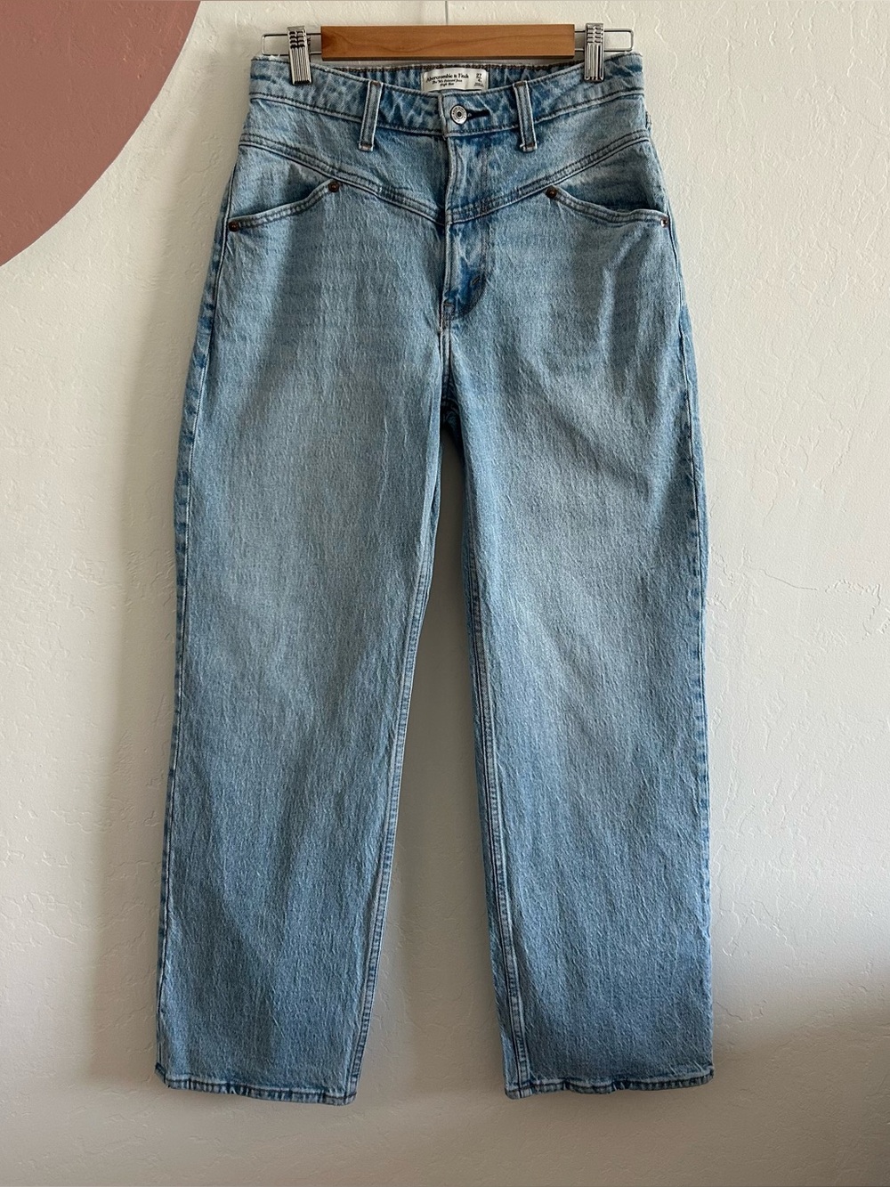 Abercrombie & Fitch women’s Jeans The 90s Relaxed High Rise size 27 / 4s